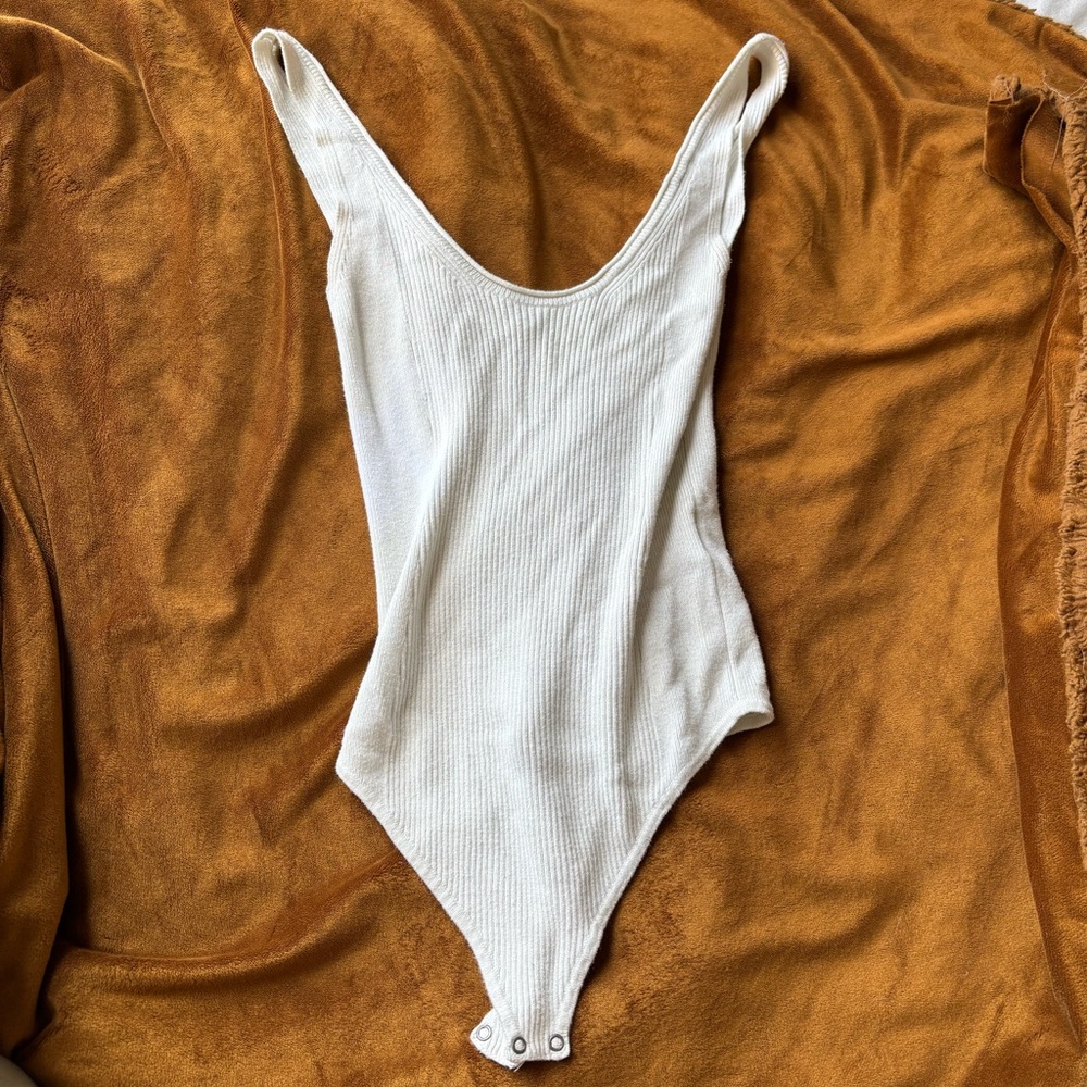 Abercrombie & Fitch Cream Kids Bodysuit
